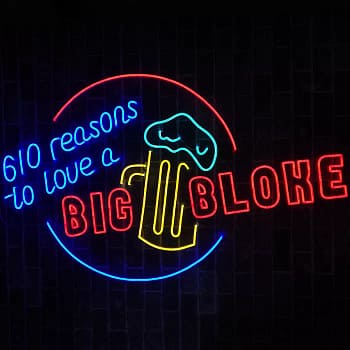 BEER NEON SIGN 2